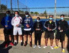 1finalistas-conjunto-trofeos